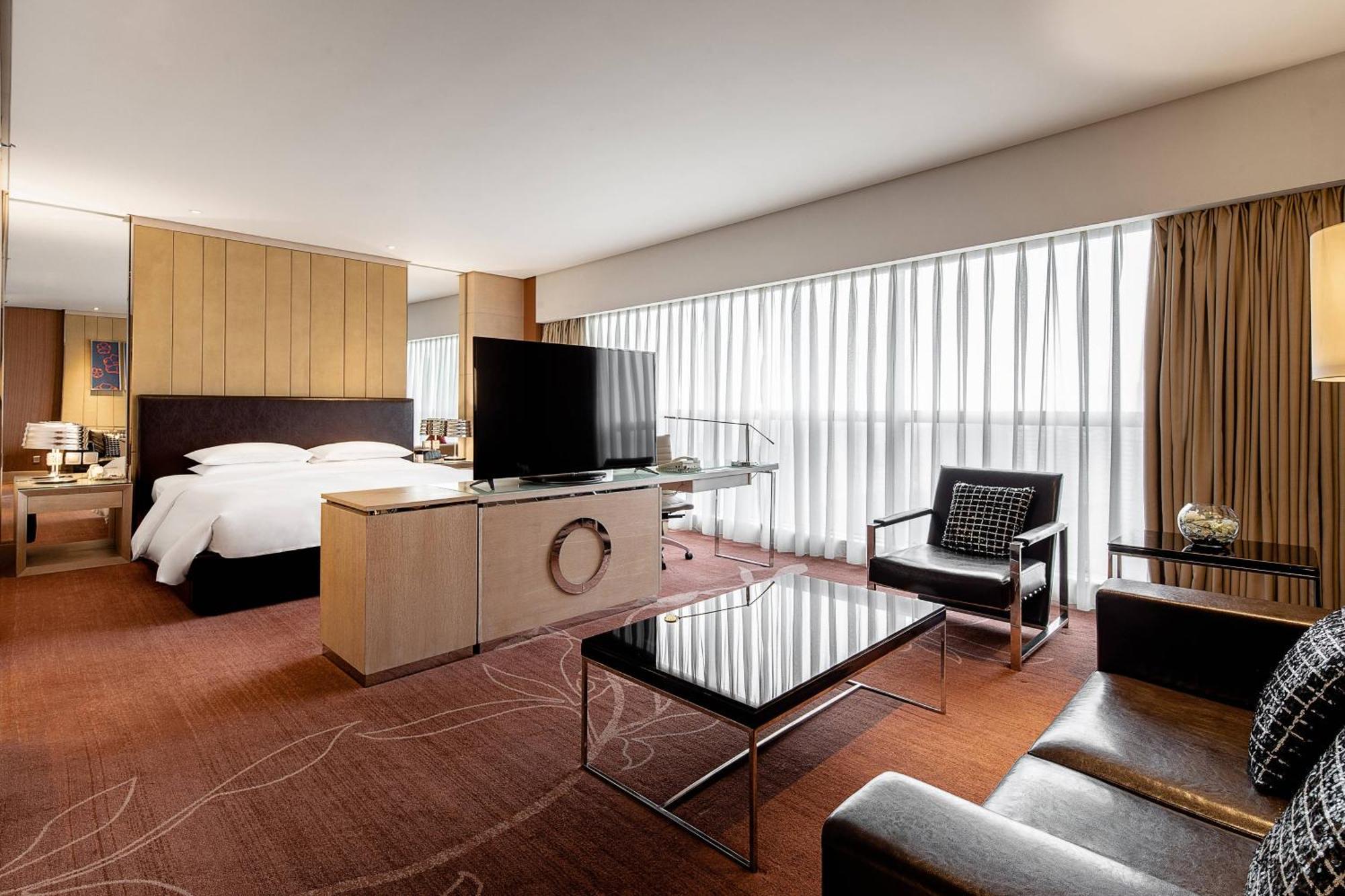 Renaissance Chengdu Hotel Экстерьер фото