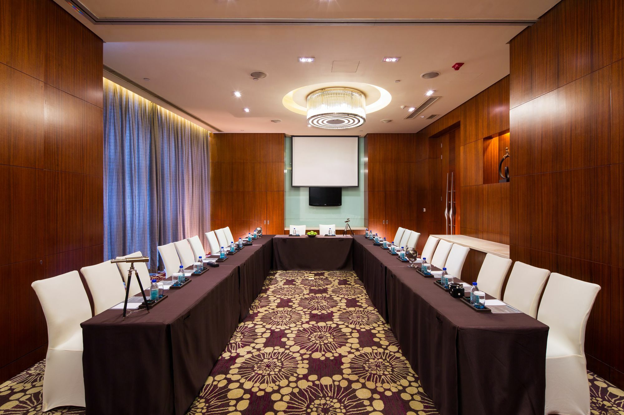 Renaissance Chengdu Hotel Экстерьер фото