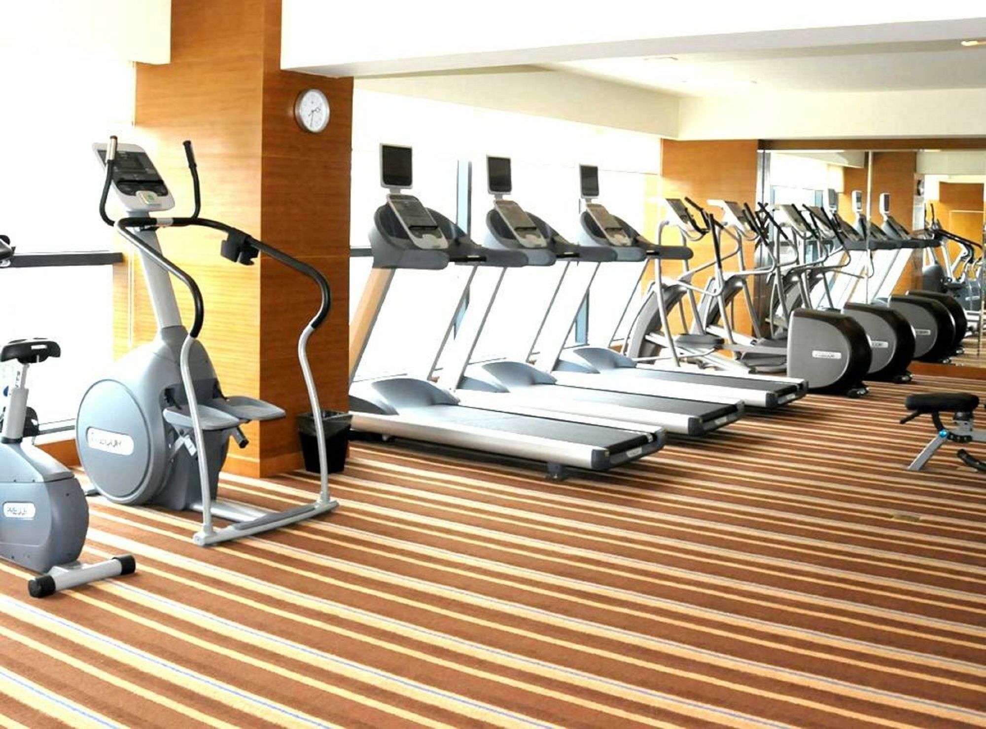 Renaissance Chengdu Hotel Экстерьер фото
